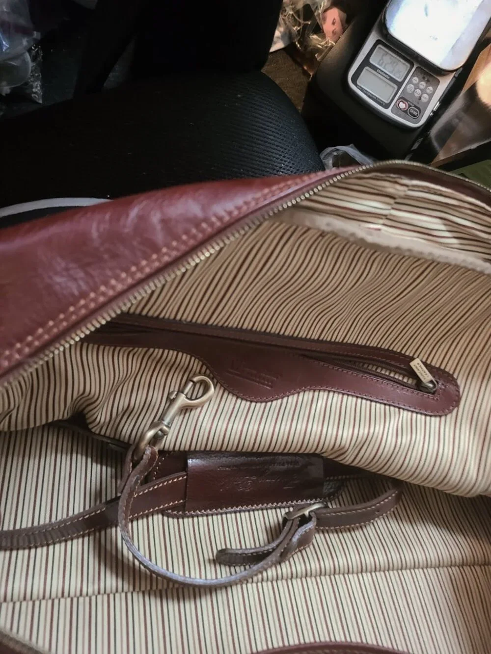$685 Tuscany Leather Firenze Francoforte Travel Bag w Strap Never Used